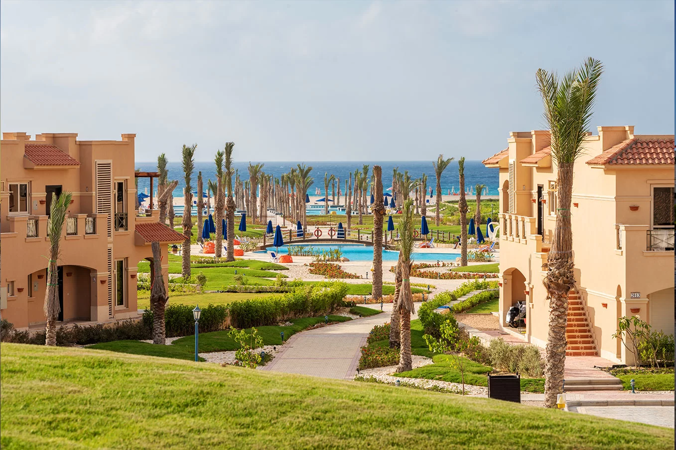 لافيستا إيست باي - الفيلات والبحر